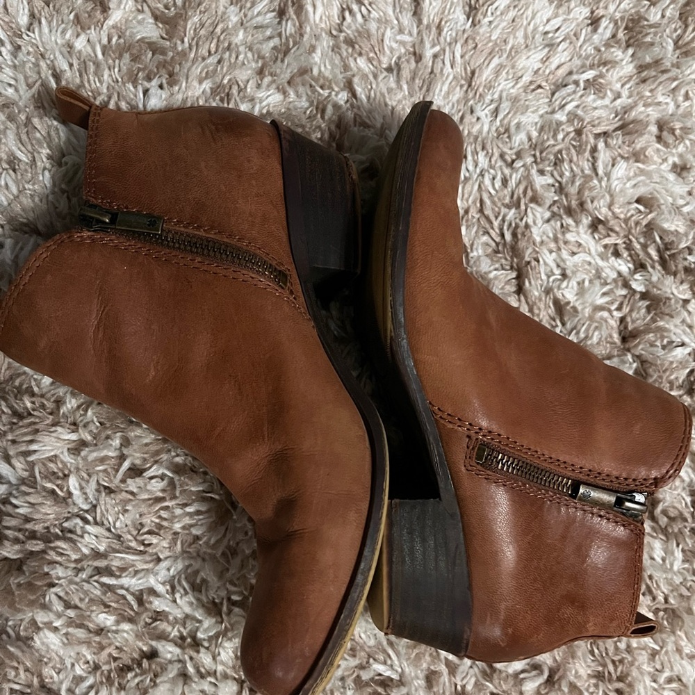 Lucky Brand Tan Leather Ankle Booties
